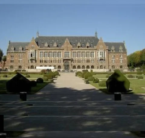What Makes the Best University of Artois in France Famous
